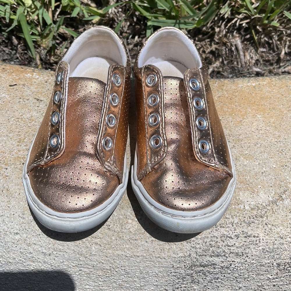 Janie and Jack Gold tennis shoes